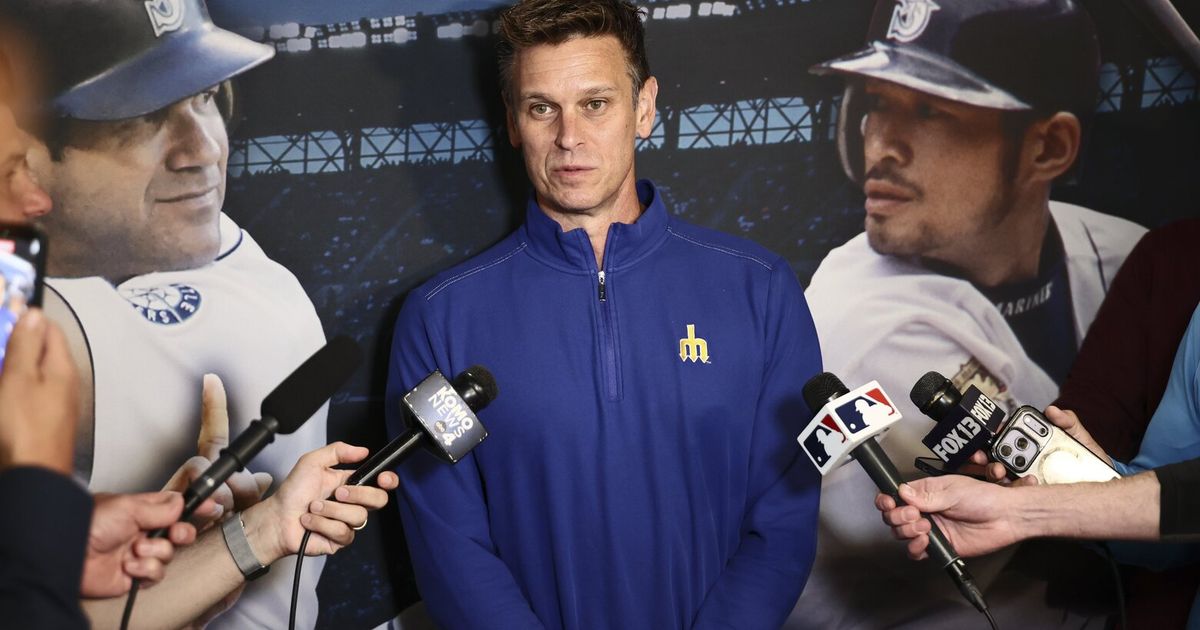 Brewers are everything Mariners aren’t. Is Jerry Dipoto to blame?