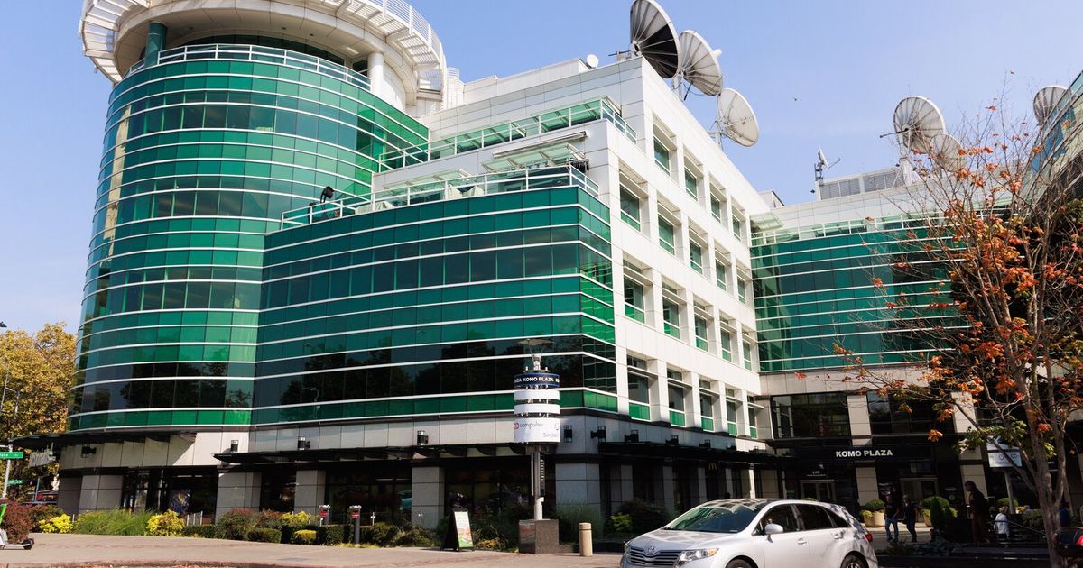 KOMO 4 on-air staff vote to de-unionize, leave SAG-AFTRA