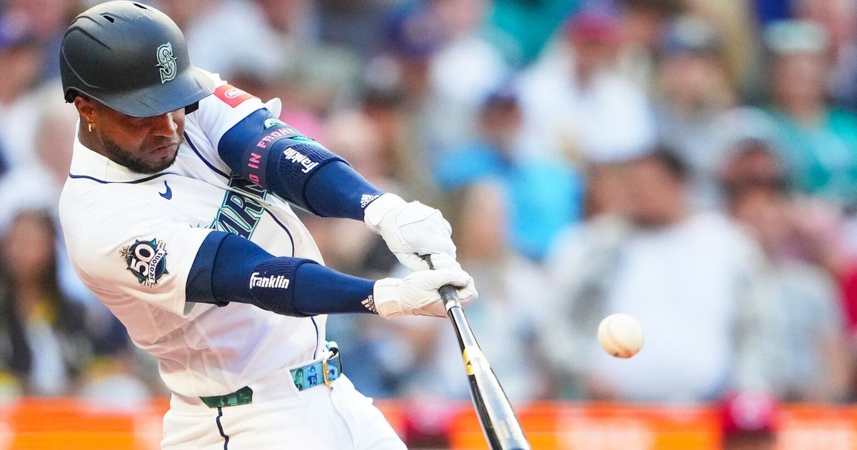 Mariners injury updates: Victor Robles returns, Taylor Ward ‘trending up’
