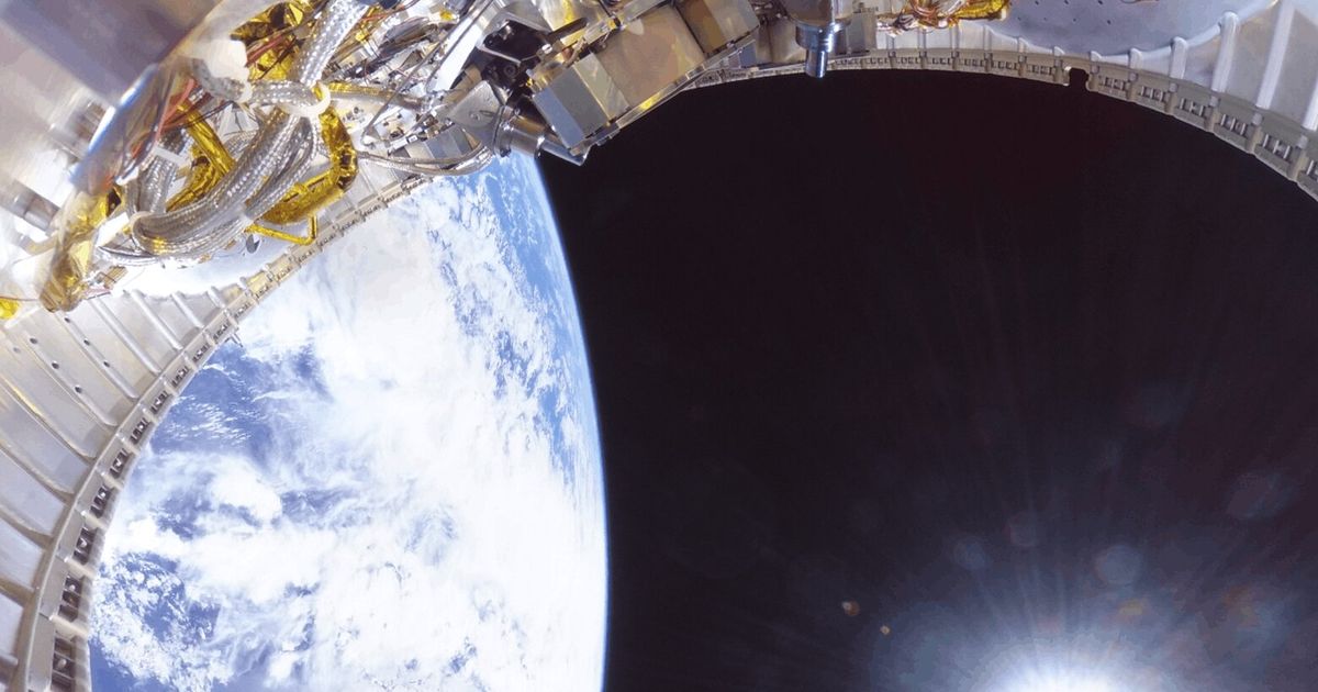 Rescue mission is called off for NASA’s aging Swift space telescope