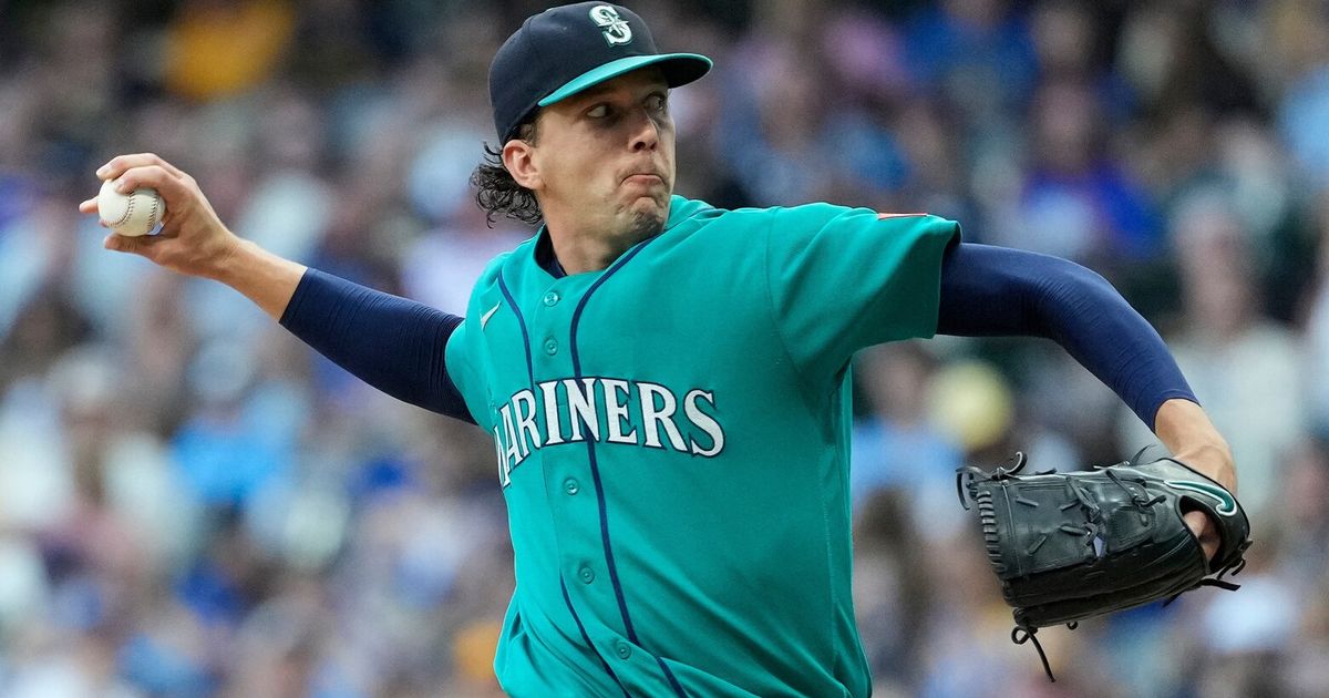 Mariners show resolve day after historic loss with bounceback win