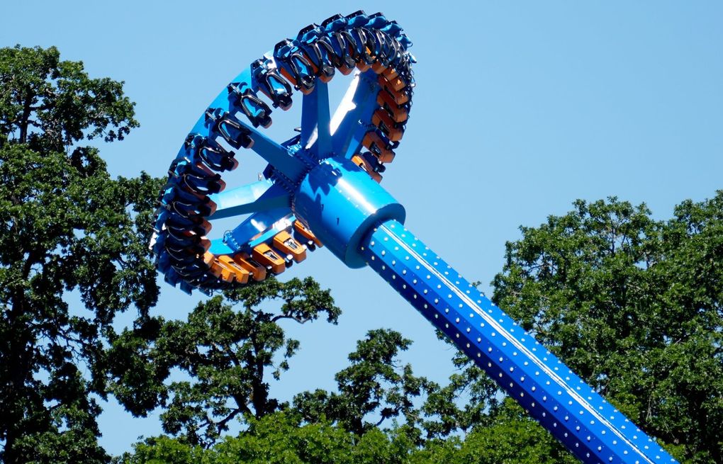 Teens stuck upside down on Portland ride for 25 minutes get $550,000