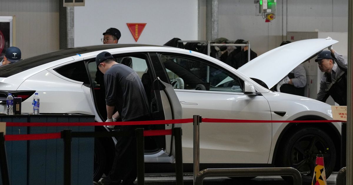 Tesla recalls nearly 3M vehicles in China over door handle safety risks