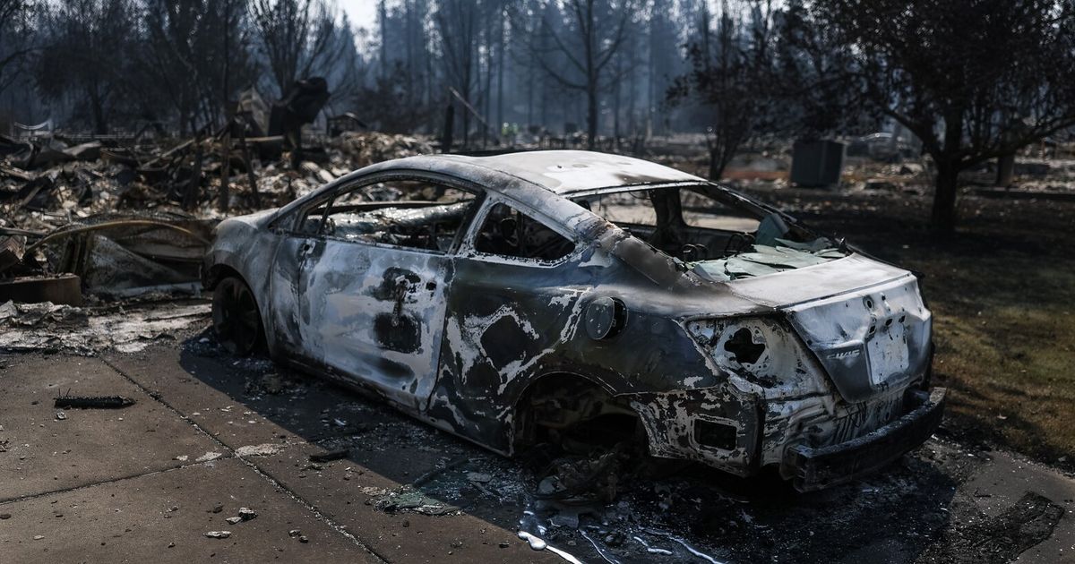 Rep. Baumgartner pushes ban on wildfire gambling on Polymarket, Kalshi