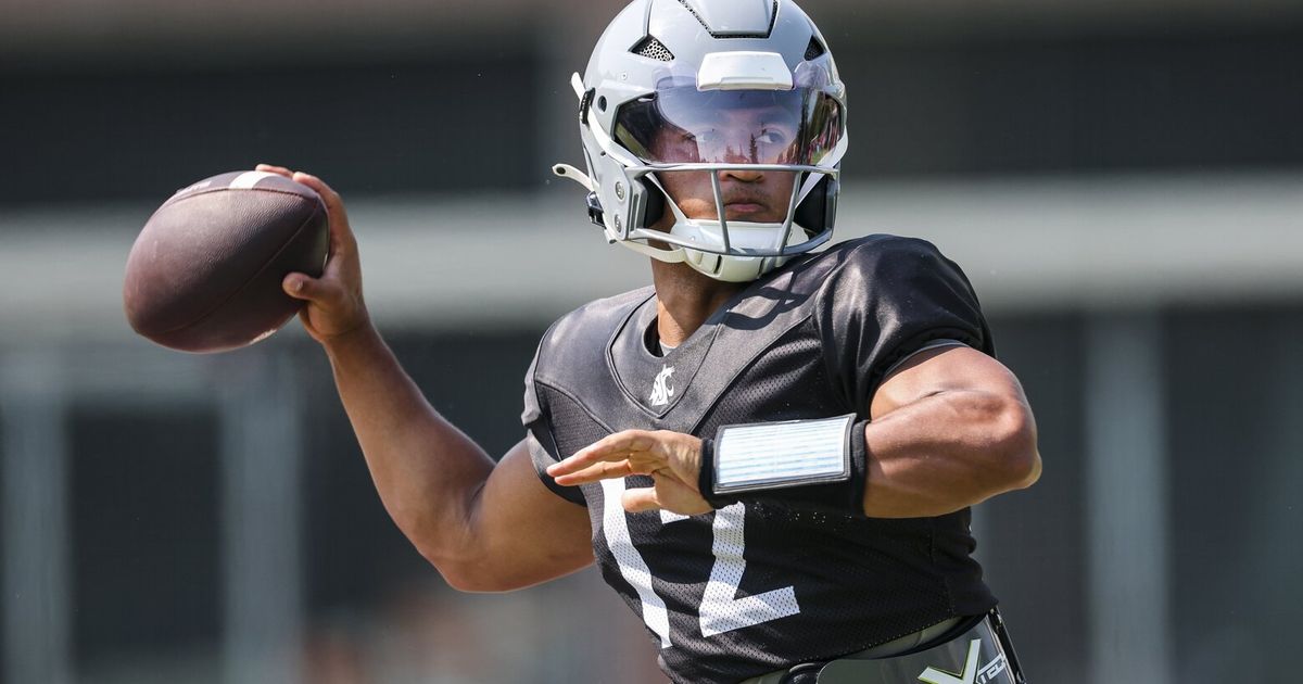 WSU to announce starting QB by Monday, coach Kirby Moore says