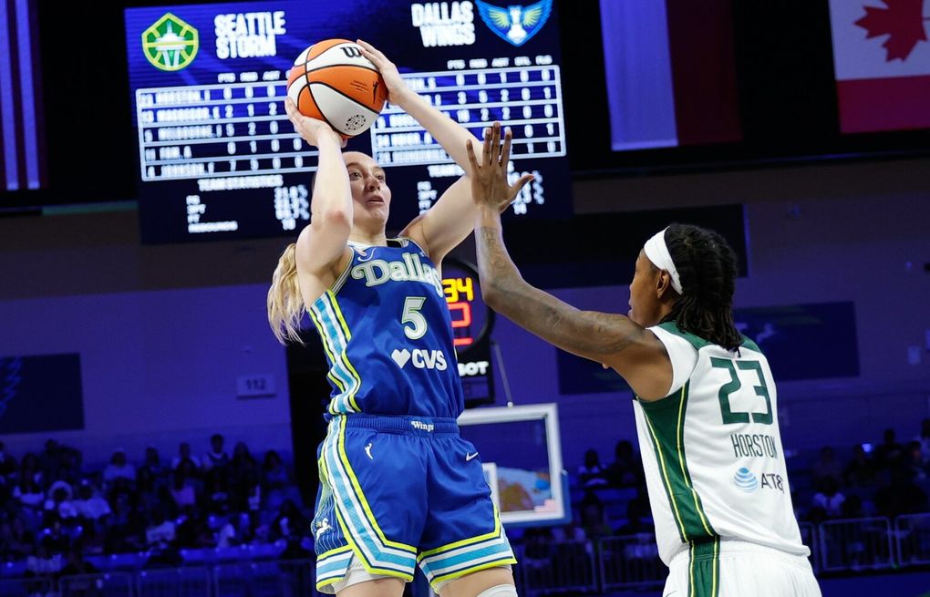 Paige Bueckers, Dallas Wings dominate Seattle Storm