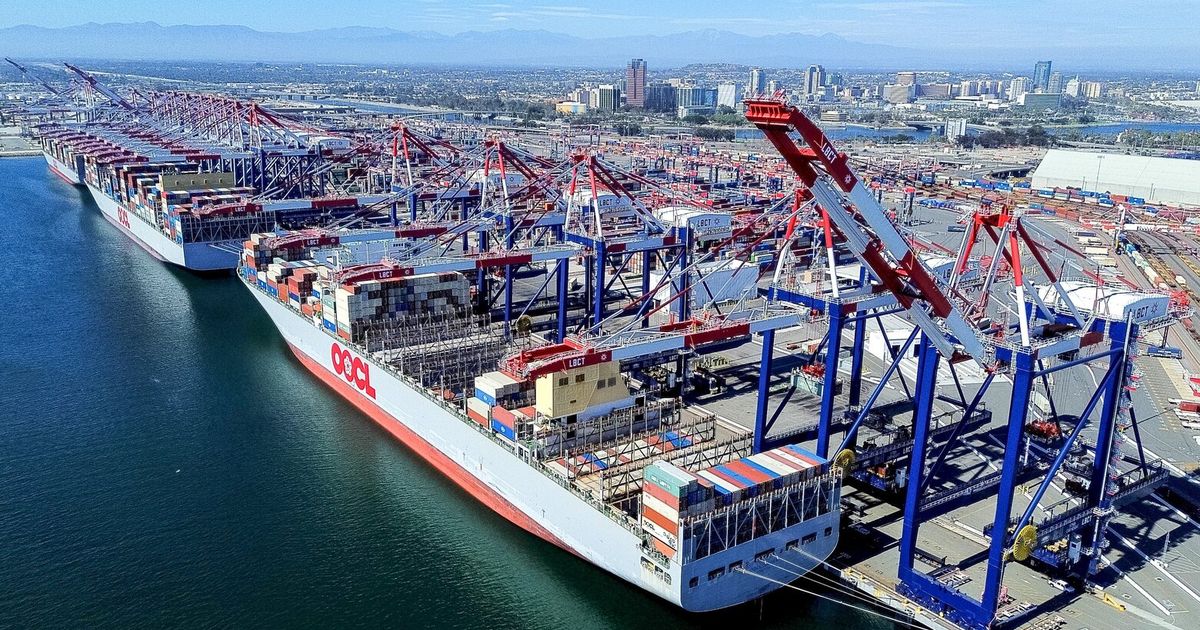 U.S. Eyes China Overcapacity Tariffs of 7.5% Before Xi Visits