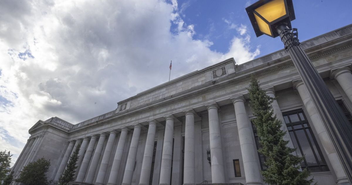 Storied law firm says it could go under if WA doesn’t change pay model