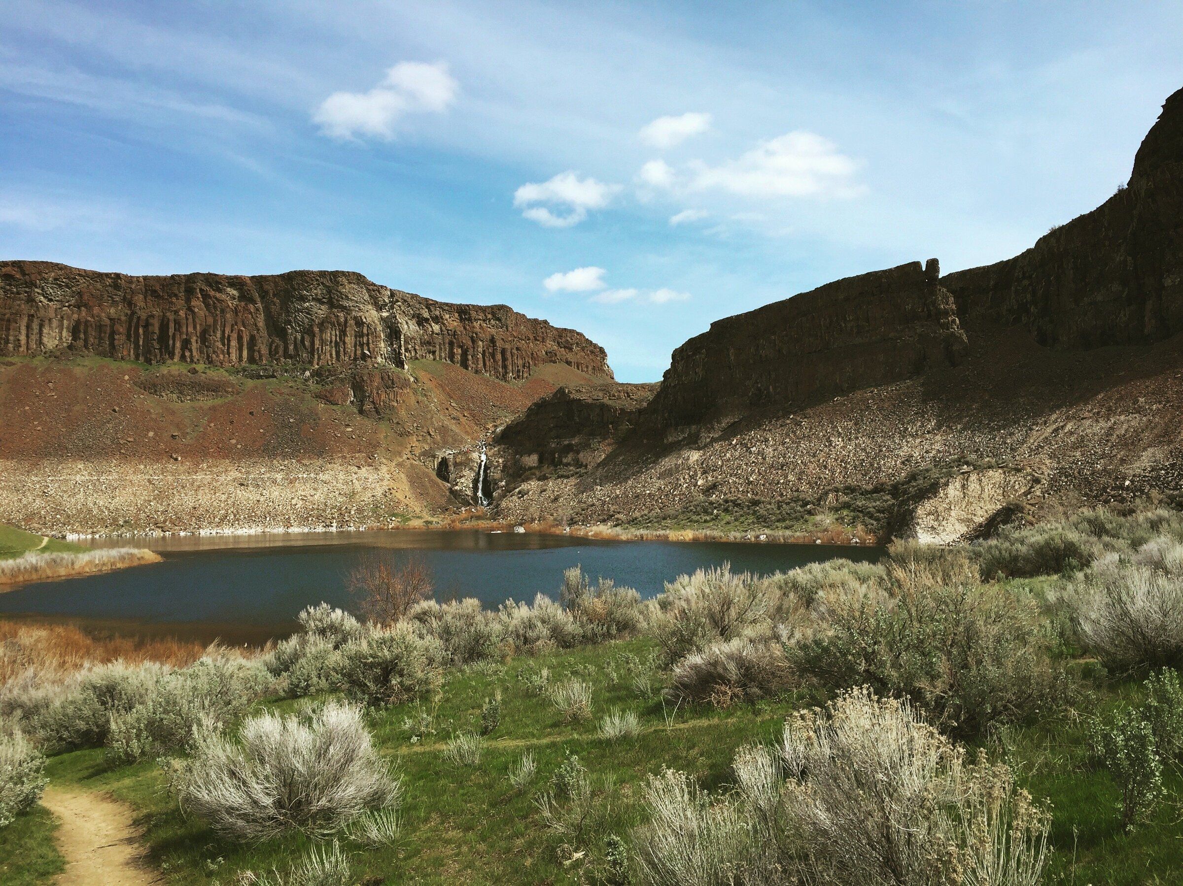 In late spring and early summer, Ancient Lakes makes a perfect first-time backpacking destination. (Christina Hickman / Special to The Seattle Times)