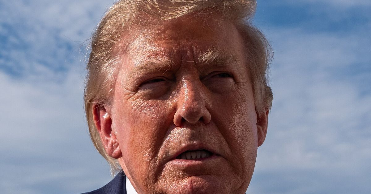 Republicans caught in a bind with Trump as midterms near