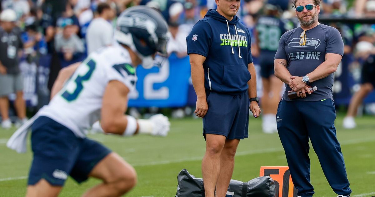 Live: Seahawks roster cutdown day updates: Roster reveal coming soon - The Seattle Times
