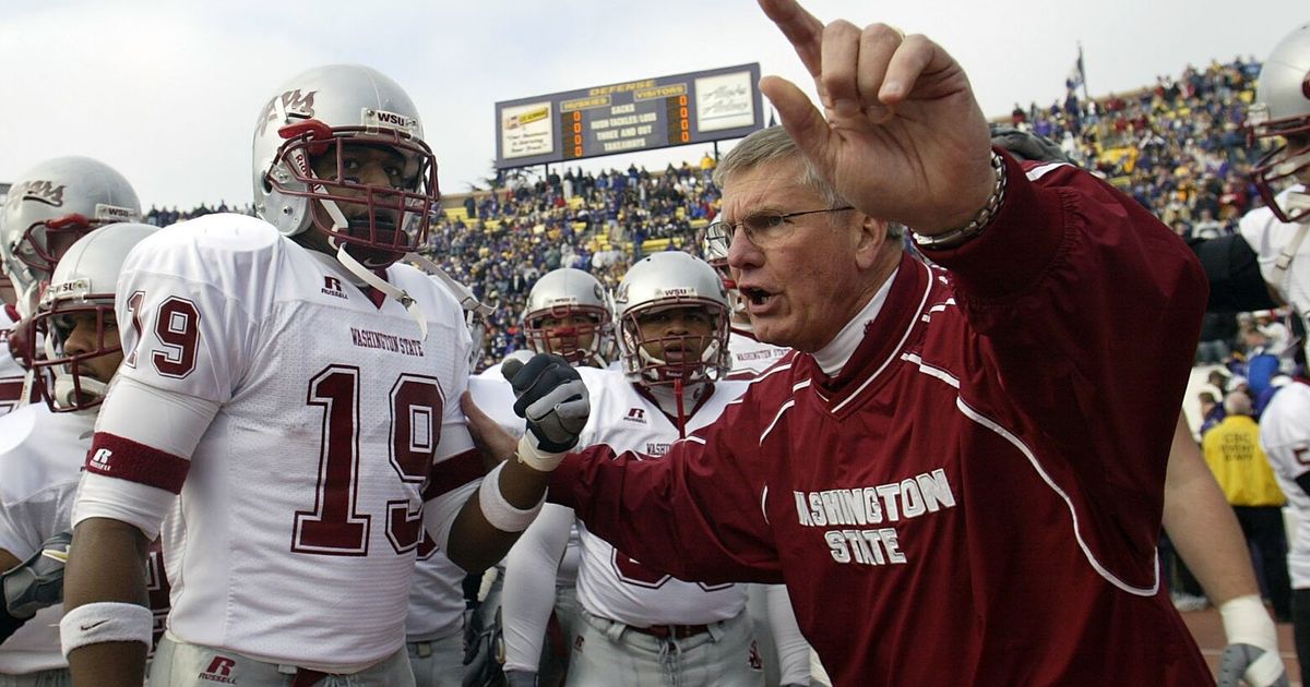 Bill Doba, beloved WSU football coach, dies at 85