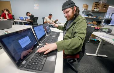 Florida nonprofit helps disabled adults gain job skills as technicians