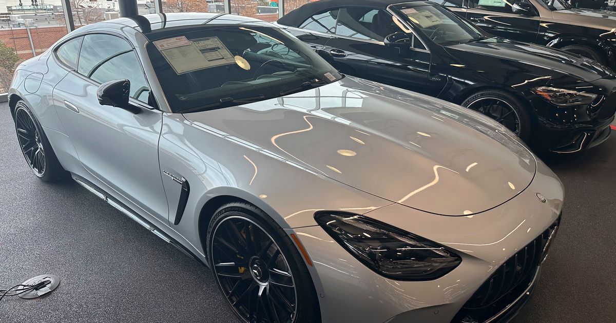 Two drivers of Mercedes AMG cars file class action lawsuit over an alleged burn hazard in its logo