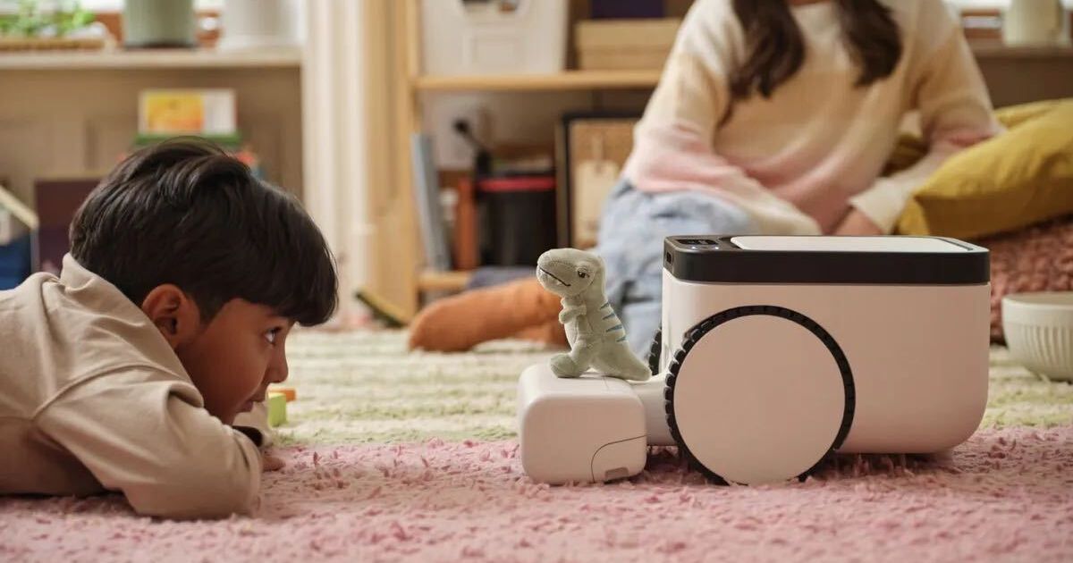 Robot vacuum Matic now takes advanced voice commands in 70 languages