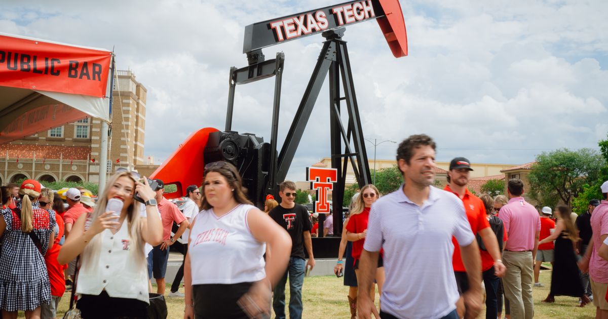 A Texas university is using AI to cut left-leaning content