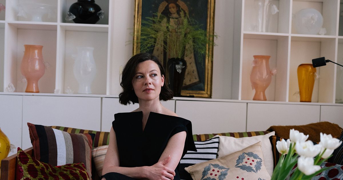 A Seattle-born designer with a taste for glass art, natural materials