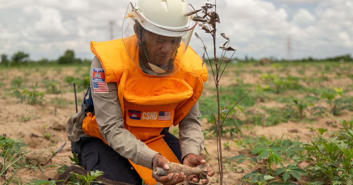 Donor fatigue guts demining in Asia, as active conflicts draw away funding