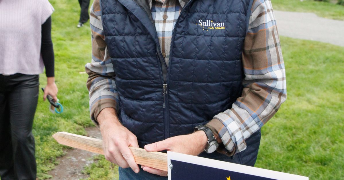 Mary Peltola and Dan Sullivan Advance in Key Alaska Senate Contest - image 4