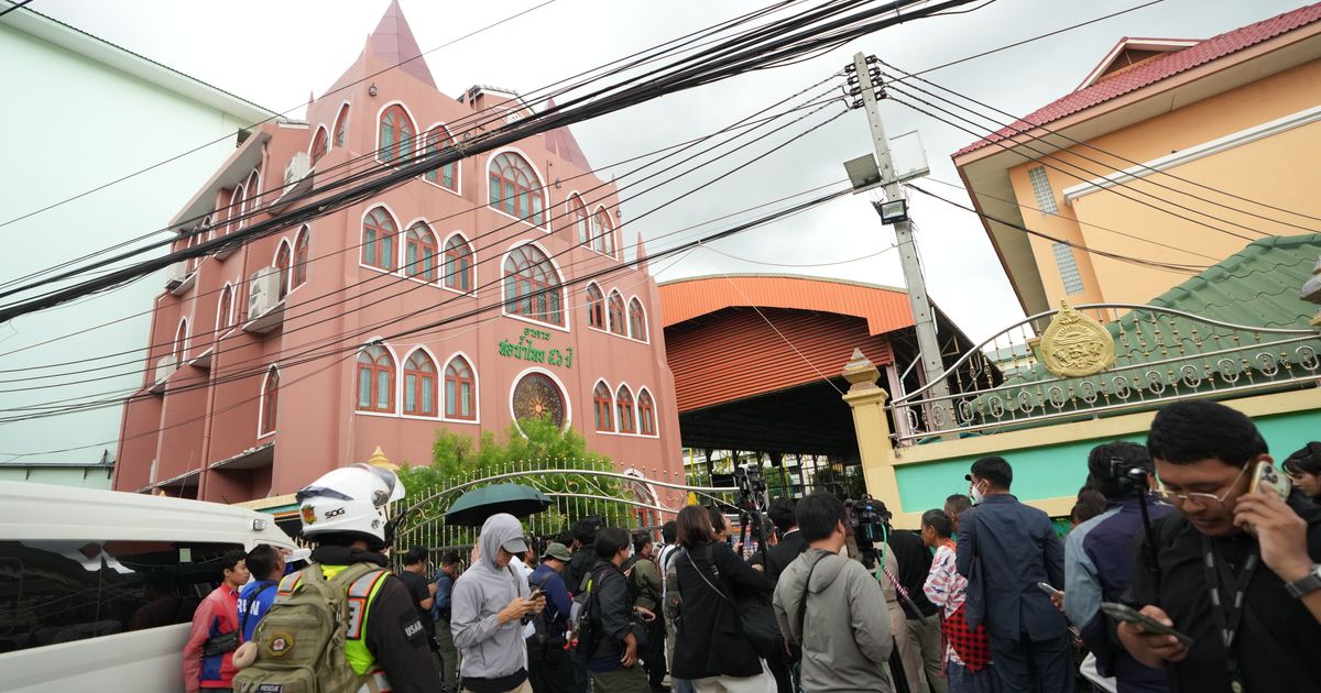 Police respond to a shooting at a high school in Thailand - image 1