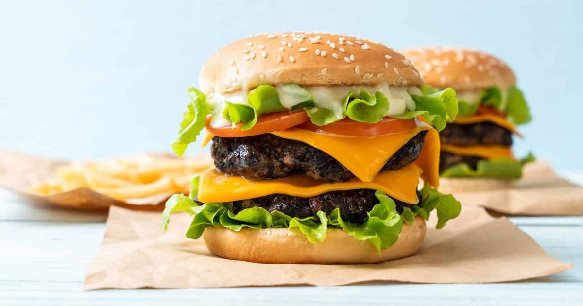 Chain restaurants shrink, but copycat recipes keep the classics alive