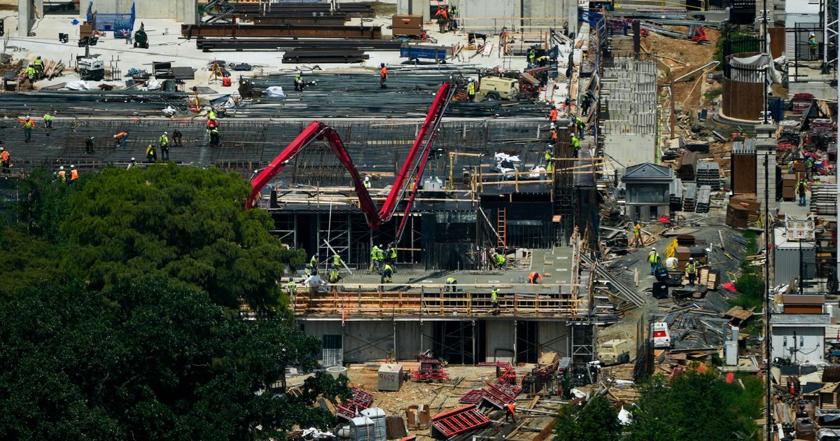 Ballroom opponents ask Supreme Court to keep Trump project on hold - image 2