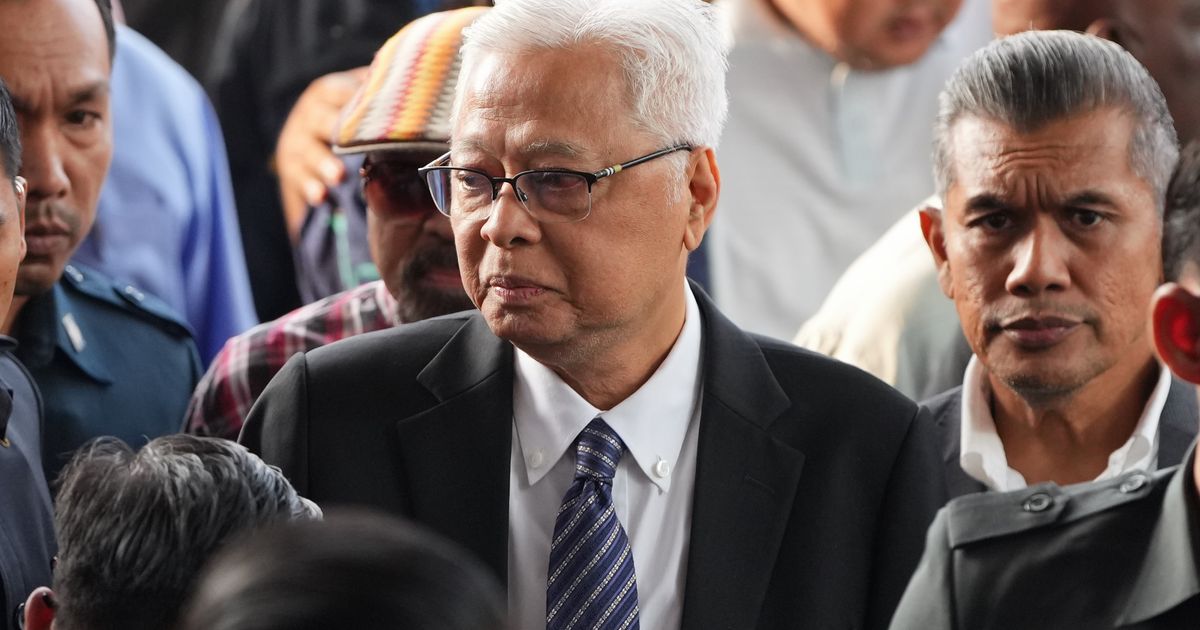 Another former Malaysia prime minister faces criminal charges after leaving office