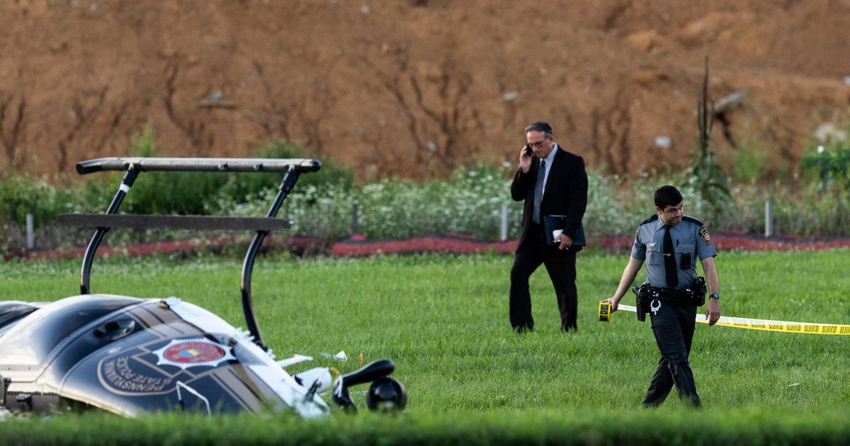 Small plane crashes into state police helicopter near runway in Pennsylvania - image 2
