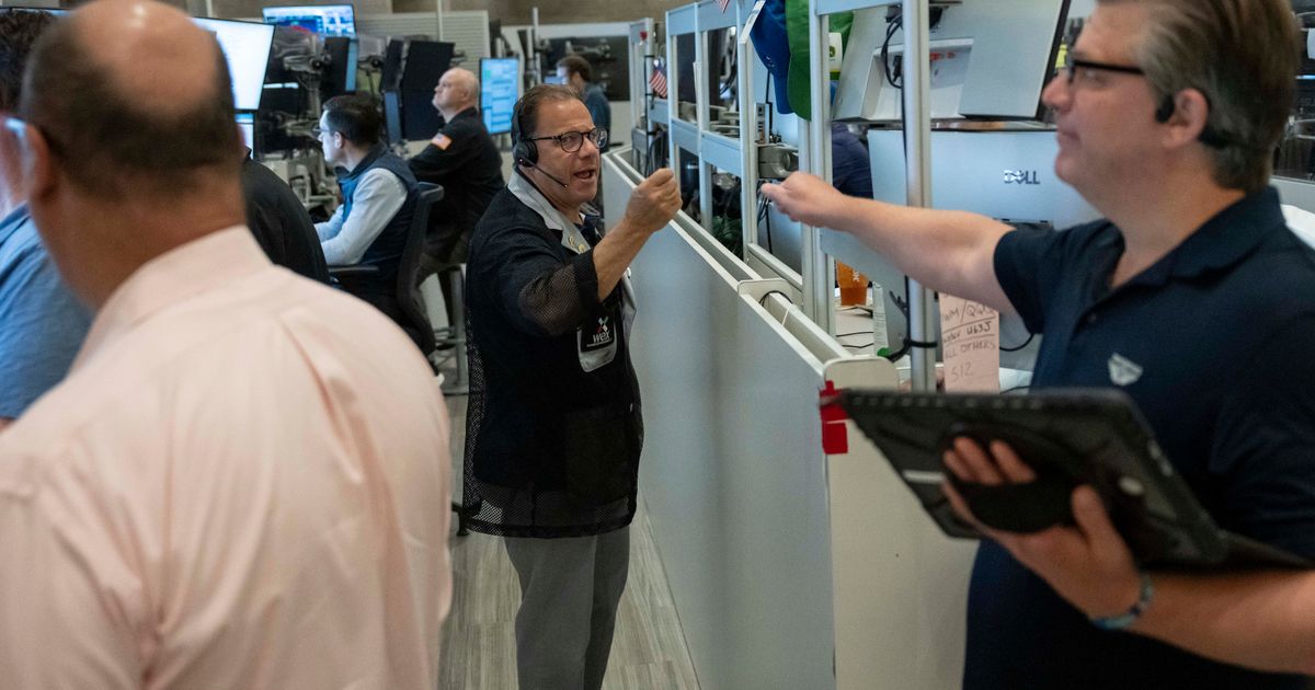 US bonds sell off as rising oil prices create inflation anxiety