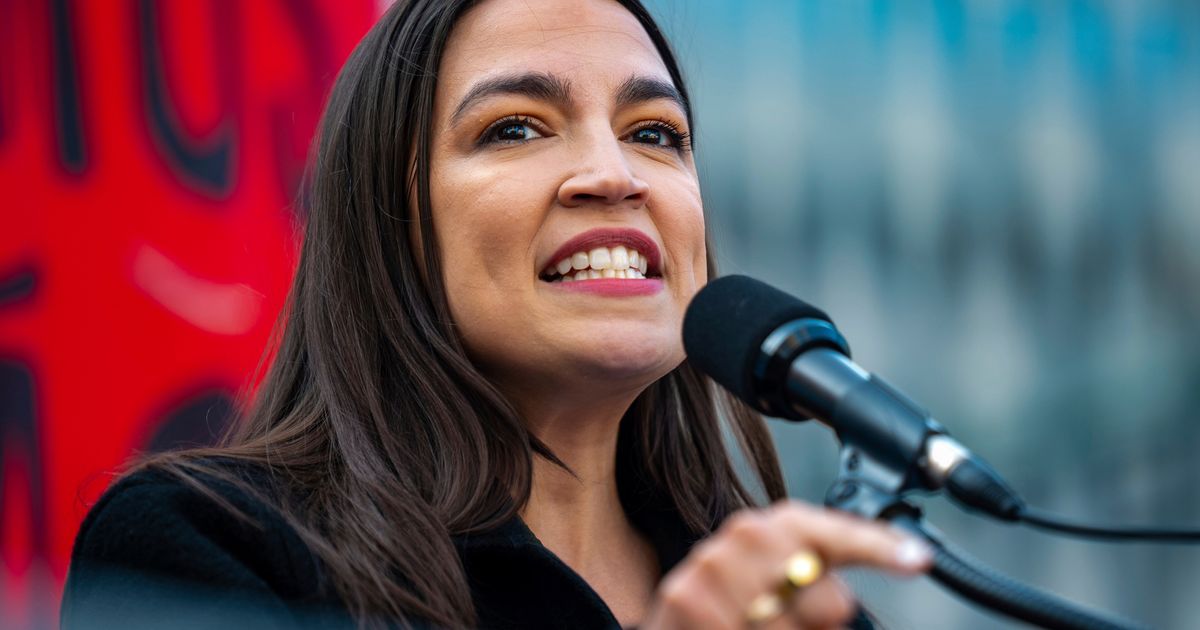 Alexandria Ocasio-Cortez says she's freezing her eggs - image 6