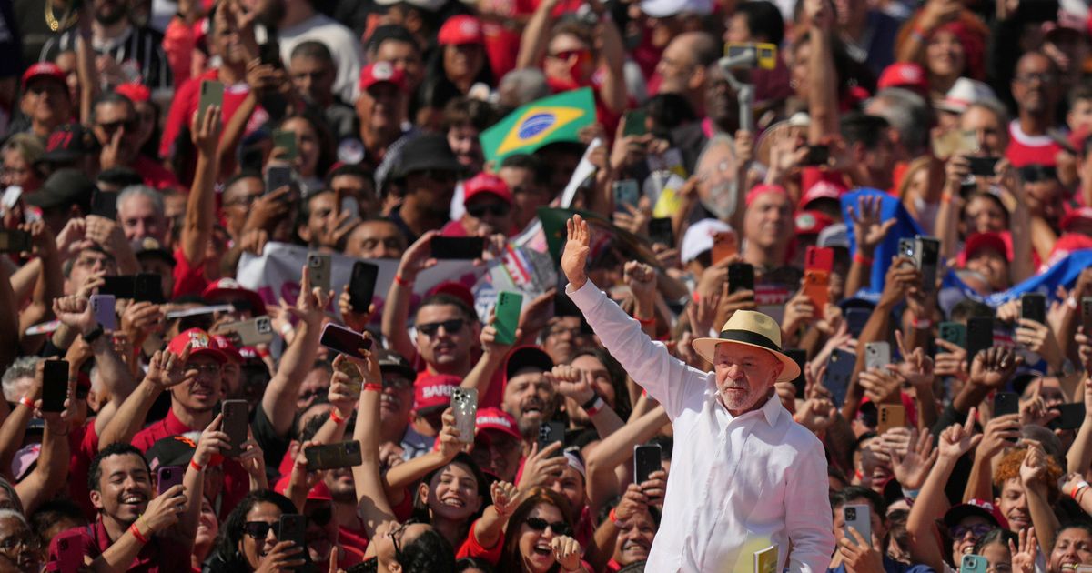 Brazil’s Lula and Flávio Bolsonaro kick off their presidential campaigns