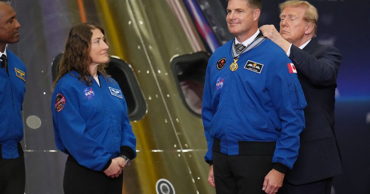 Artemis II astronauts receive nation’s highest space honor for their successful moonshot