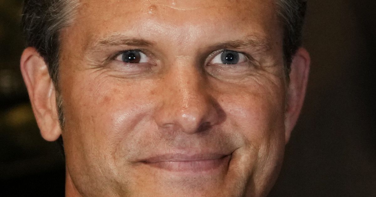 Hegseth says Colombia’s new president has requested US collaboration in anti-drug efforts