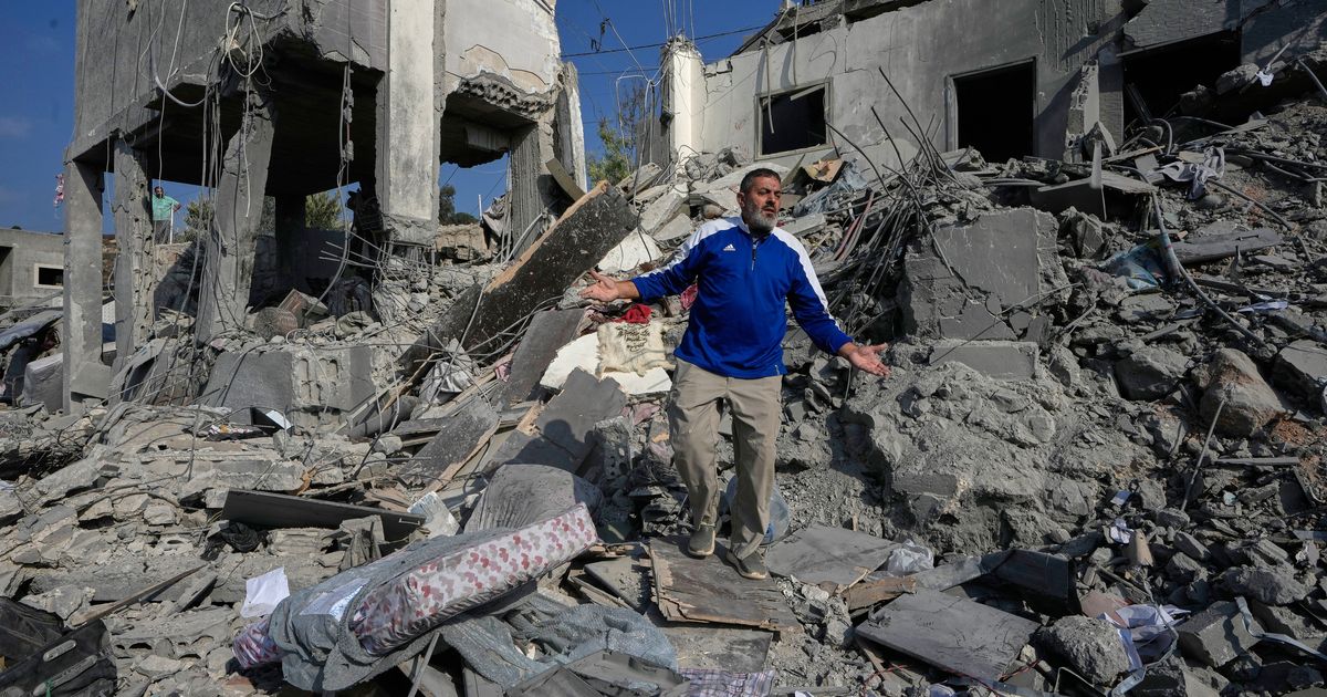 Israeli strike kills seven in south Lebanon as attacks intensify - image 2