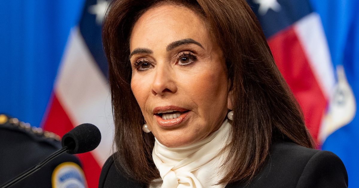 Watchdog files bar complaint against Jeanine Pirro over bid to indict 6 Democratic lawmakers