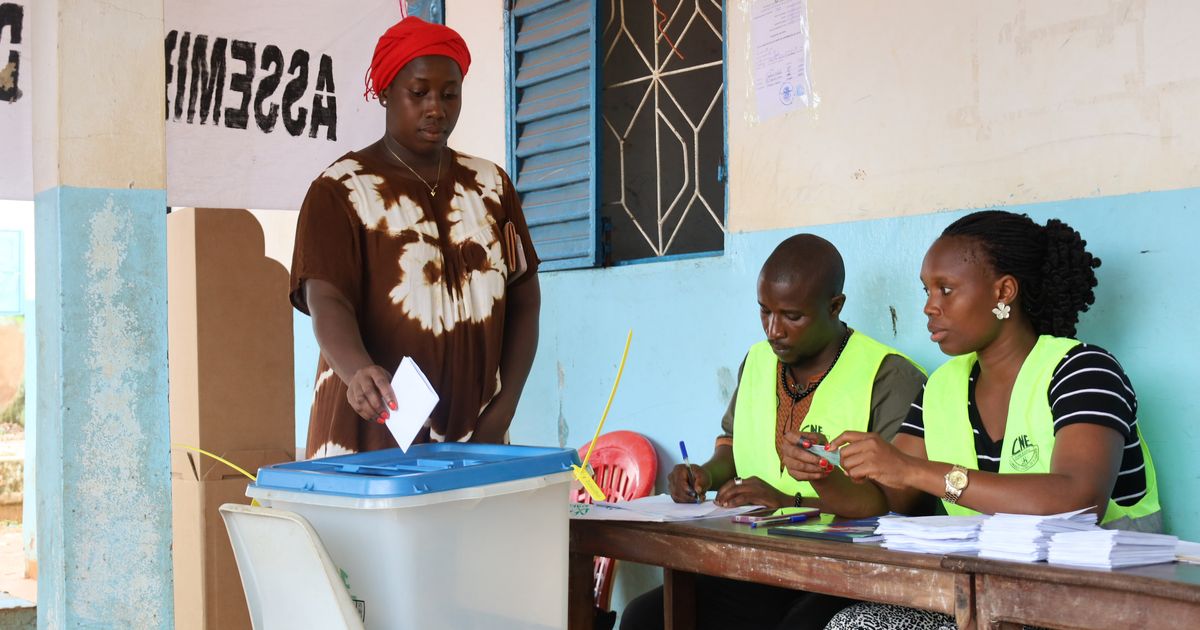 Guinea-Bissau voters back a sweeping power shift, boosting the president and shrinking parliament