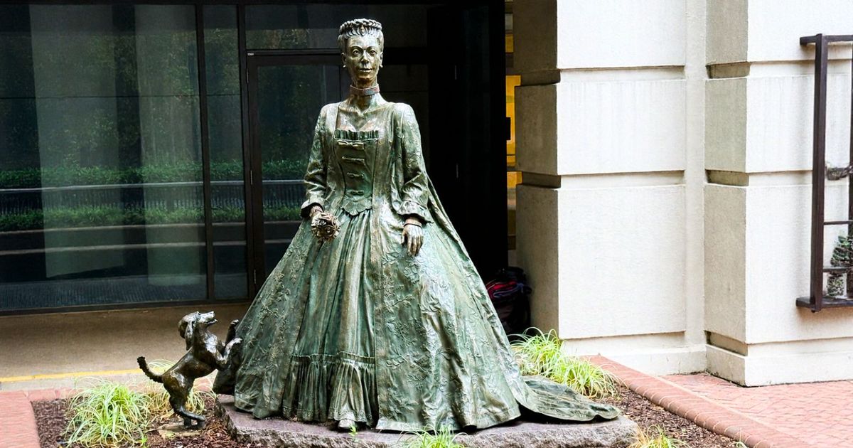 Charlotte just set a tourism spending record, and 6 neighborhoods explain why