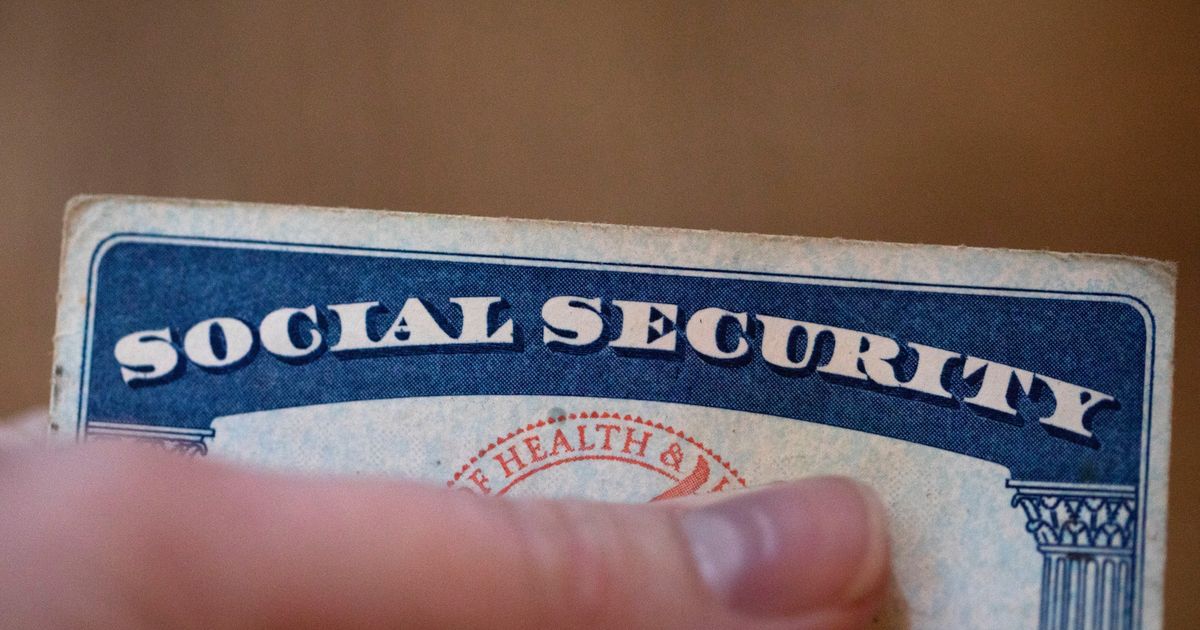 3 big questions to ask your aging parents on finances and future support