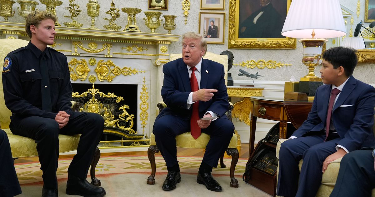 'He's a real hero' - Trump meets teen lifeguard after dramatic rescue - image 5