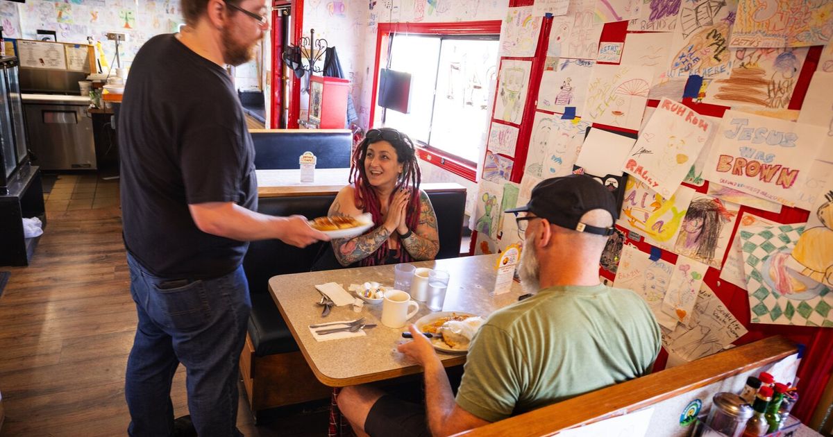 Open 24 hours again, Beth’s Cafe returns to form, flavor intact