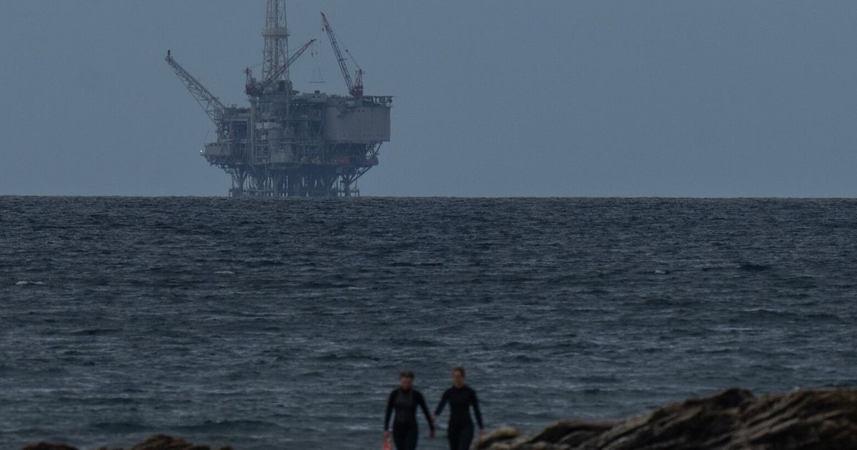 Trump administration ratchets up its fight to get more oil flowing from California