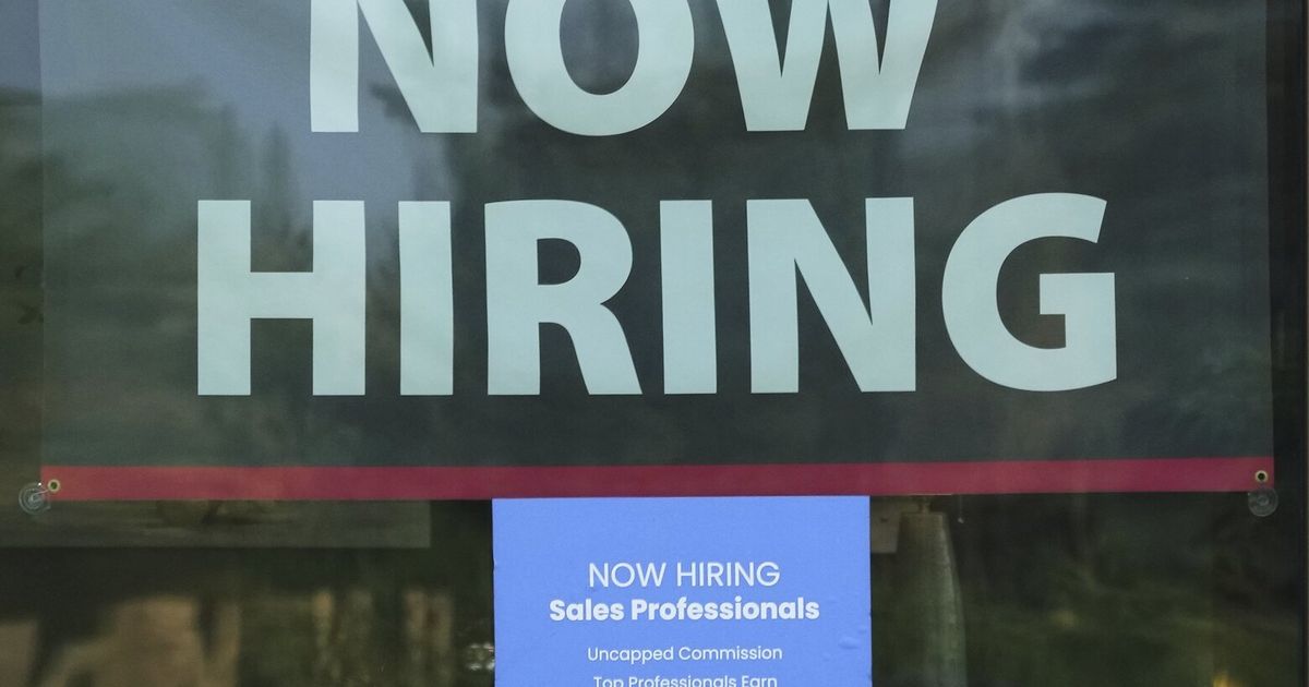 Unemployment claims tick up to 206,000 but remain at historically low levels
