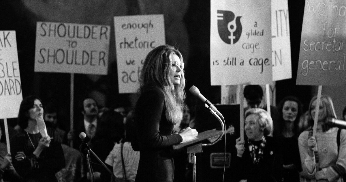 Hillary Clinton, Lena Dunham and others celebrate Gloria Steinem