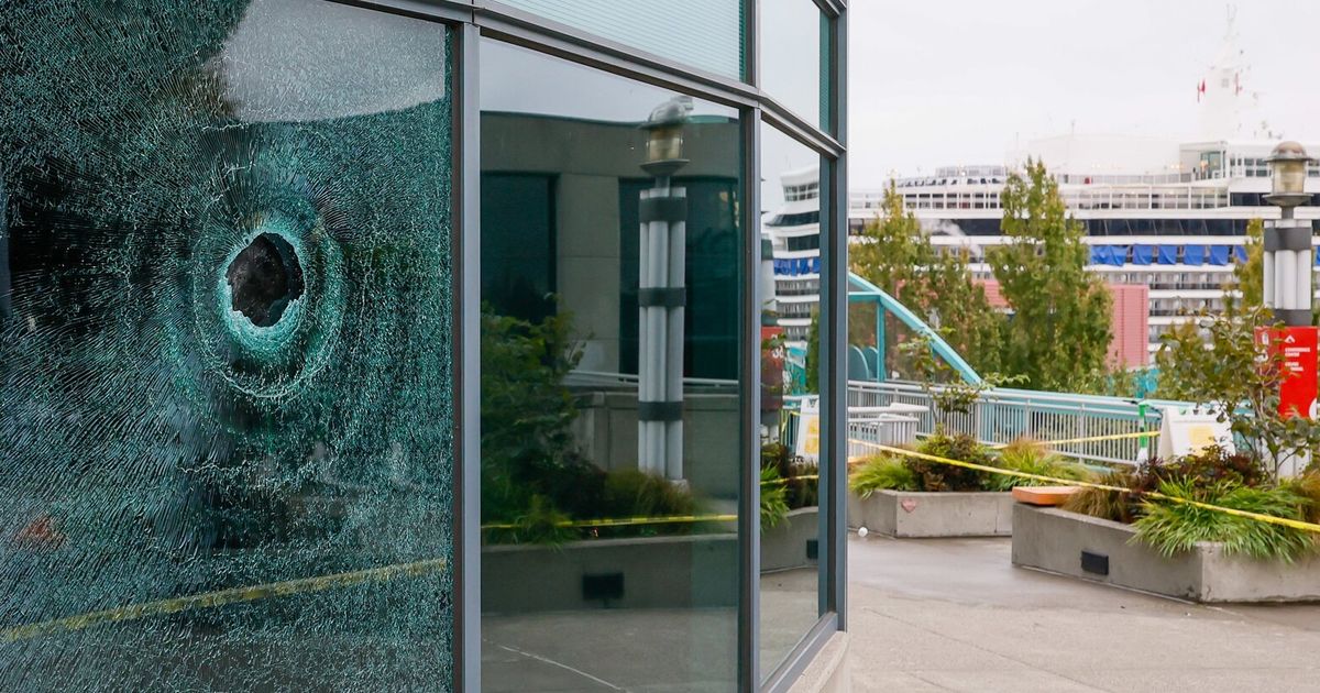 6th person shot in Belltown in 24 hours; teen dies in latest gunfire