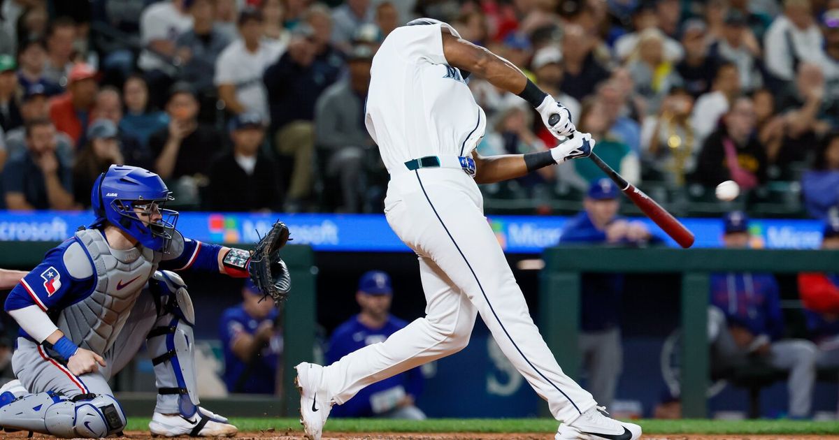Mariners’ Lazaro Montes clubs monster 474-foot homer at T-Mobile Park