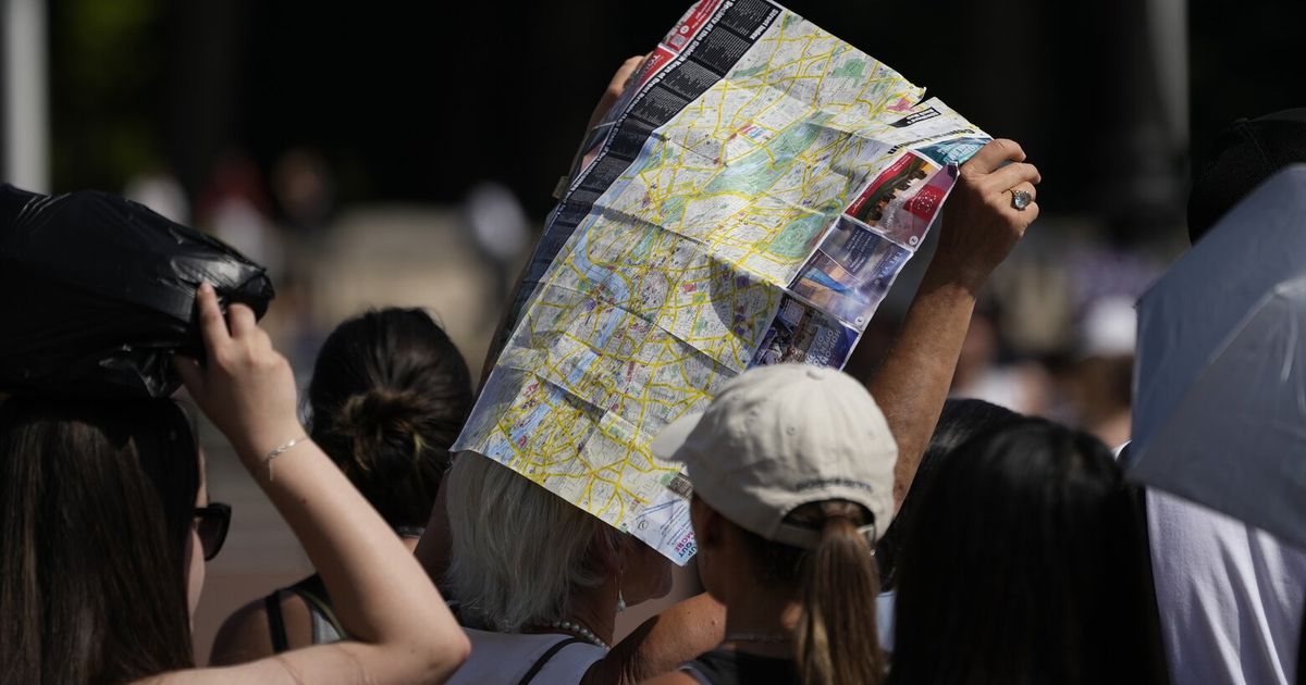 Analog travel: Why film cameras and paper maps are back