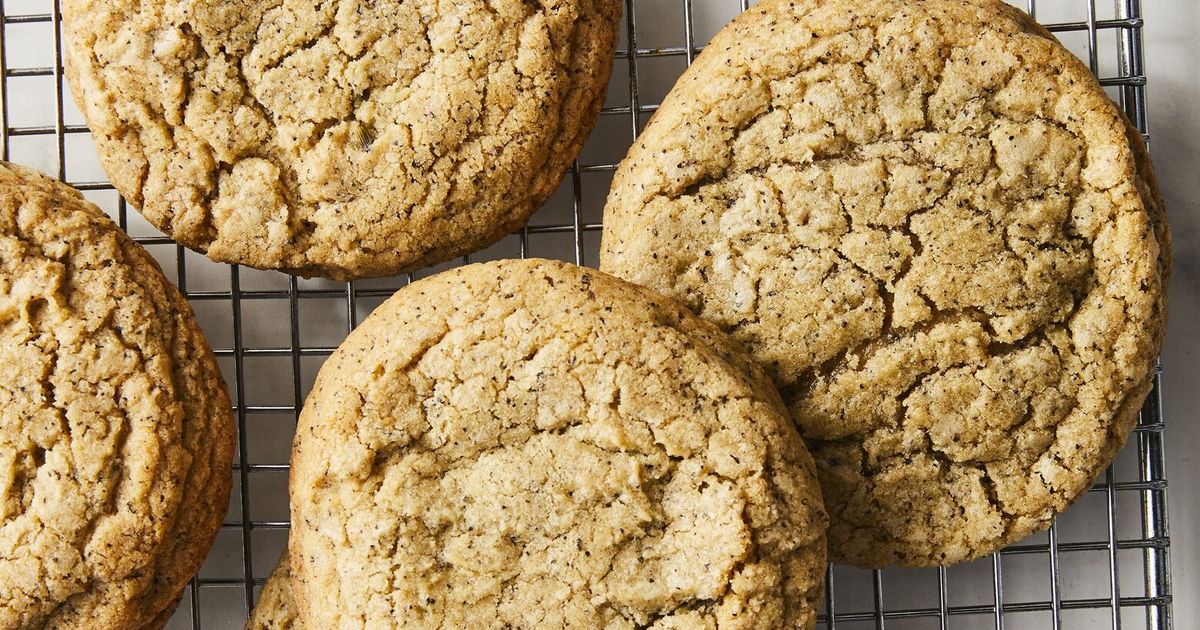 These oversized cookies capture the essence of a London Fog tea latte