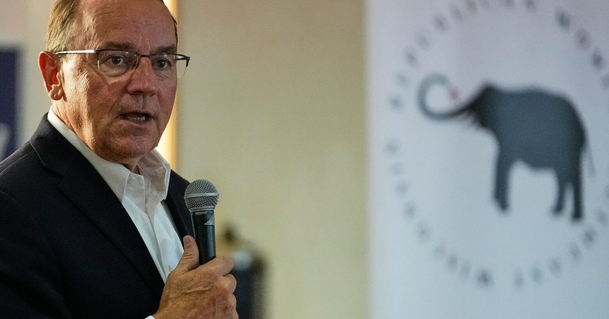 GOP congressman from Wisconsin swims to safety after plane makes emergency landing in a lake