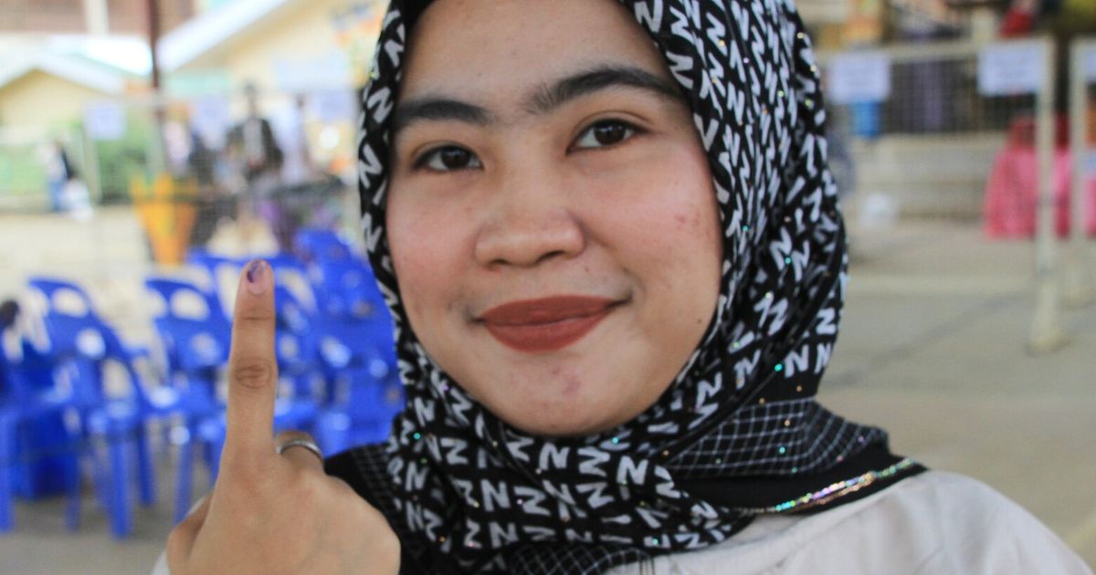 Landmark vote held in restive Muslim autonomous region in the Philippines