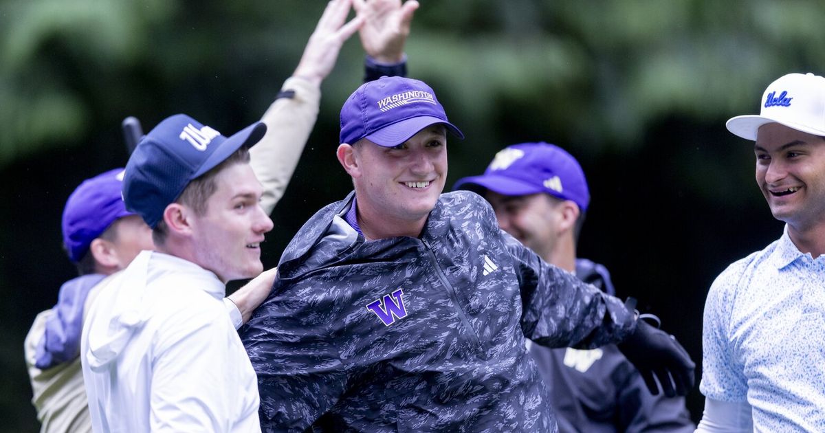 UW Huskies golfer Finn Koelle made winning hole-in-one with parents watching